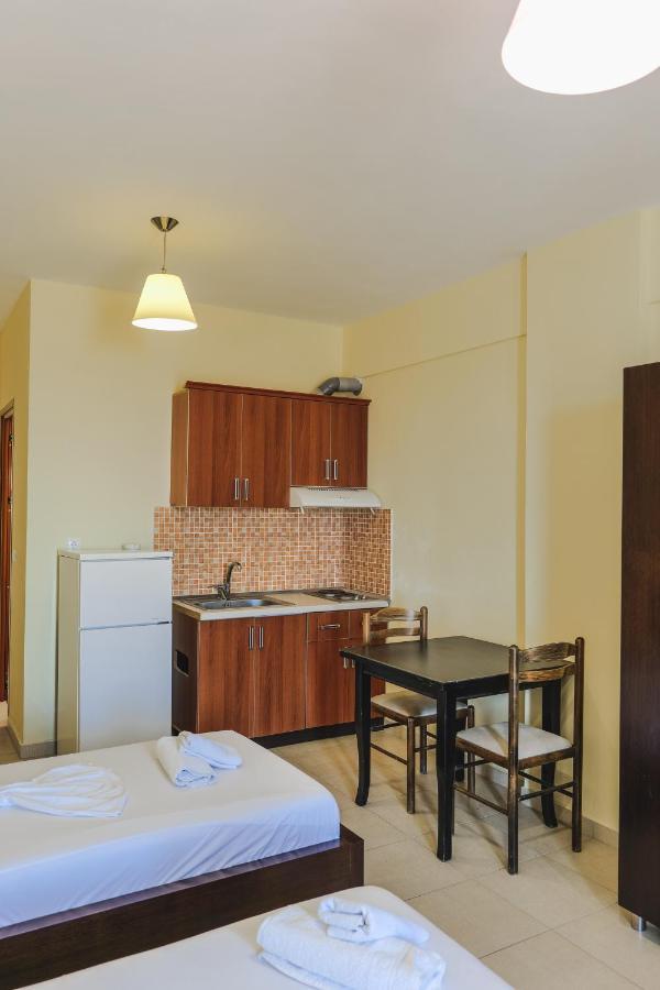 Summer Dream Hotel ساراندا المظهر الخارجي الصورة